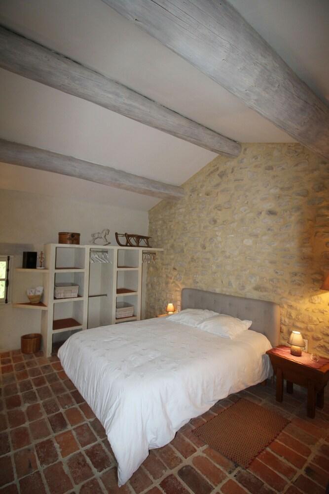 Gite Des Amis Domaine De Mas Caron Caromb 外观 照片