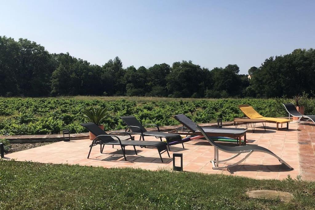Gite Des Amis Domaine De Mas Caron Caromb 外观 照片