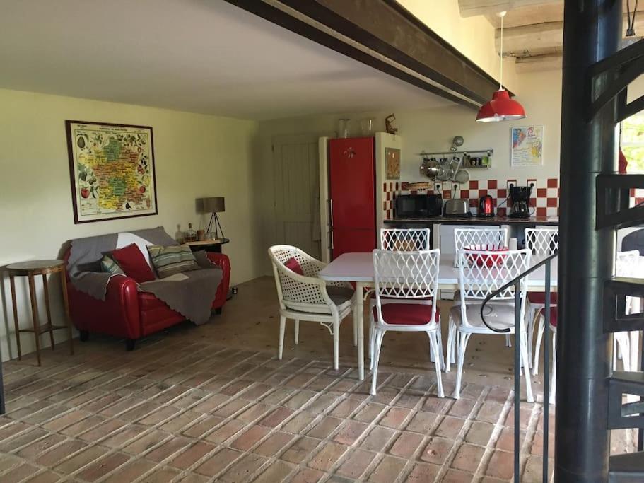 Gite Des Amis Domaine De Mas Caron Caromb 外观 照片